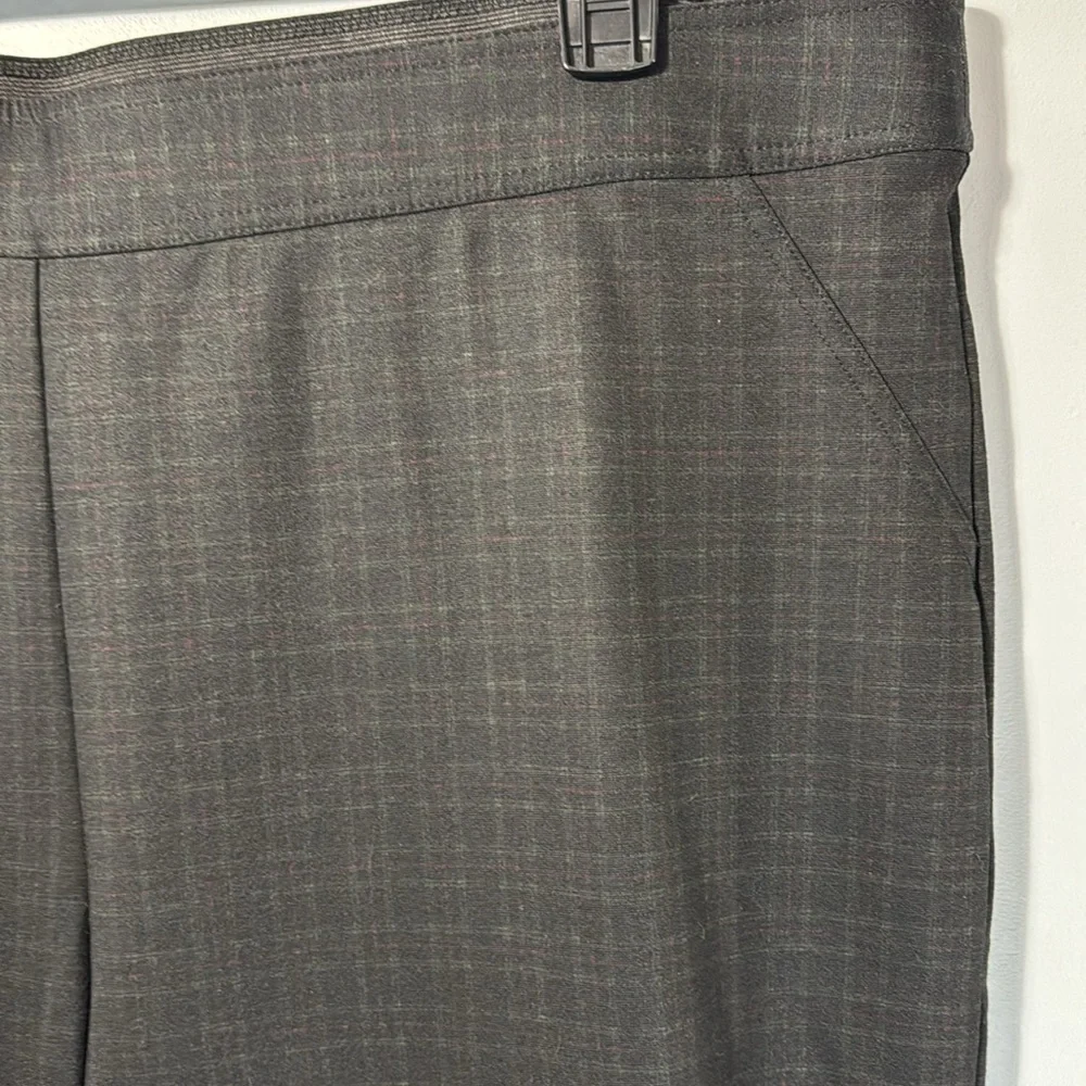 Emaline Pants Pull On Checked Straight Leg Stretch in Size 22W NWT - Picture 6 of 15